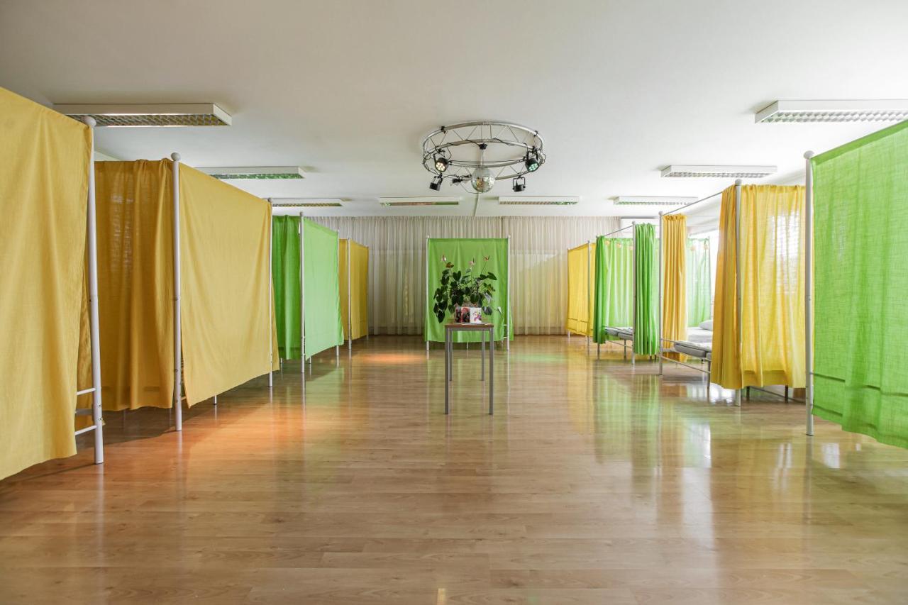Tej Hostel ليوبليانا المظهر الخارجي الصورة